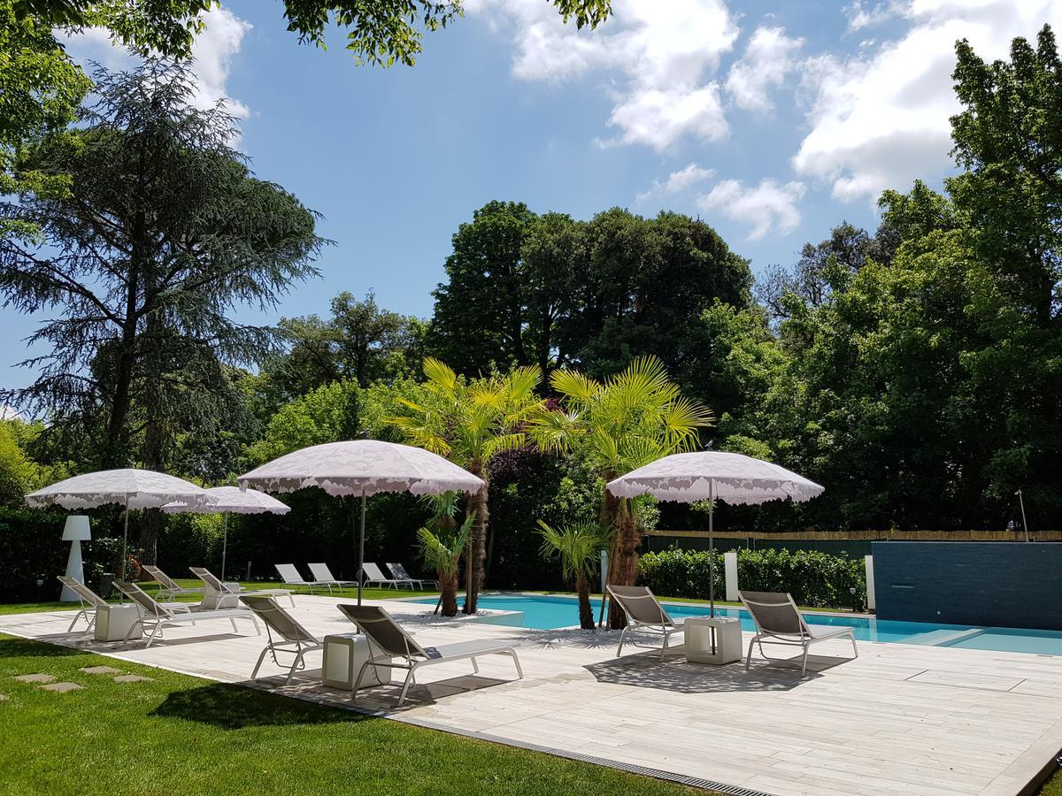 Hotel Hambros - Il Parco In Villa Banchieri Lucca Kültér fotó