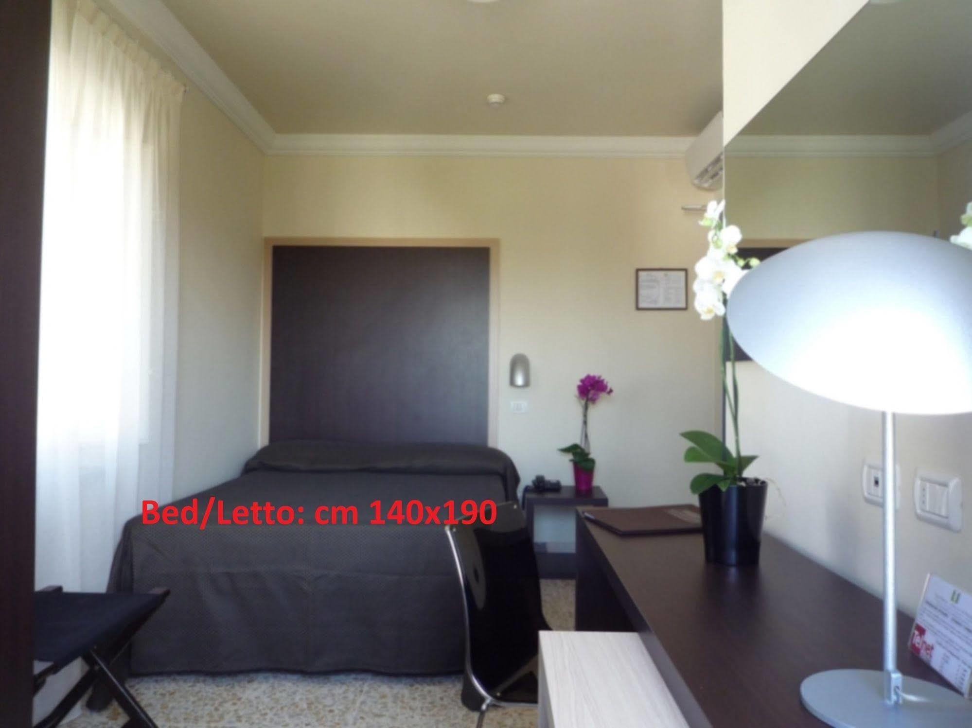 Hotel Hambros - Il Parco In Villa Banchieri Lucca Kültér fotó